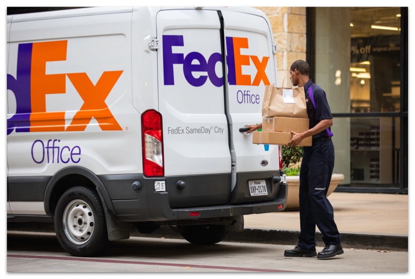 A picture of FedEx SameDay City package courier